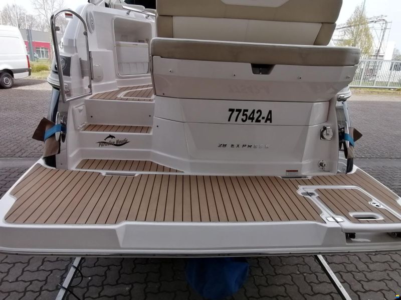 Regal Express 28