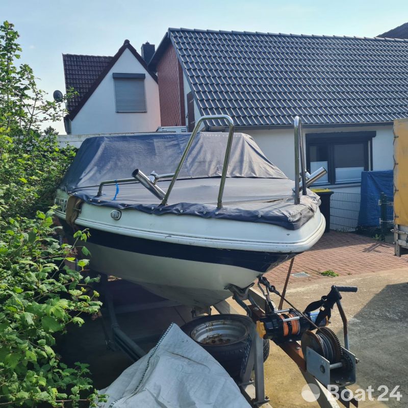 Starcraft Marine Bowrider CCC