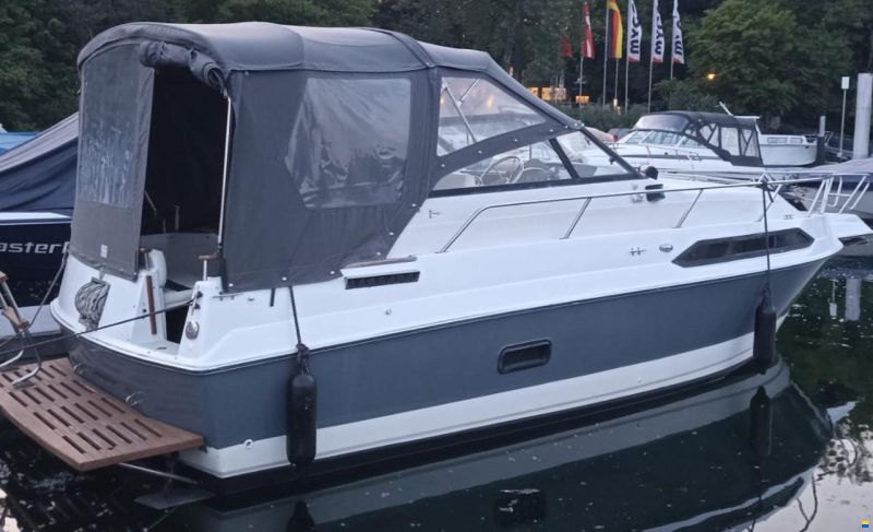 Regal 233 XL Ambassador