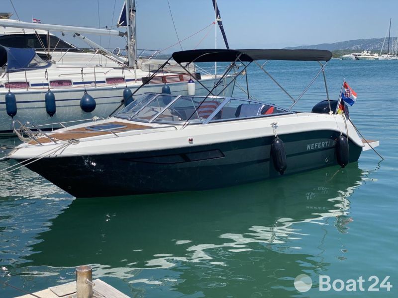 Atlantic Marine DC 720 DAYCRUISER