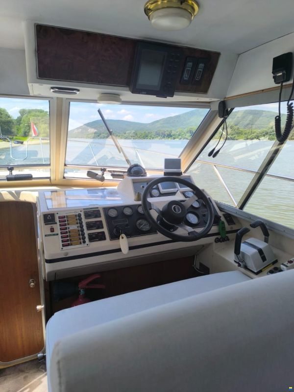 Princess 330 Flybridge