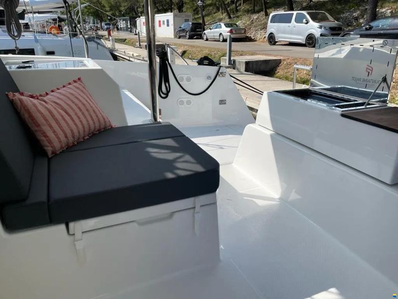 Fountaine Pajot Astrea 42