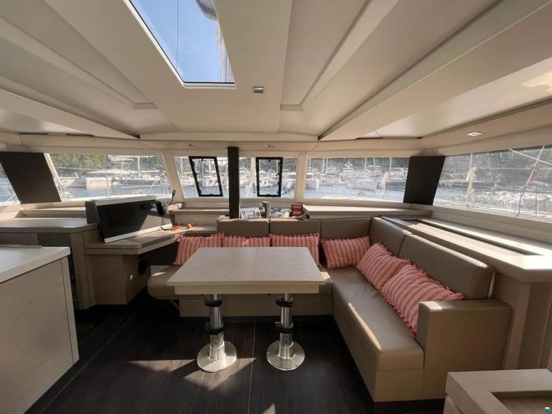 Fountaine Pajot Astrea 42