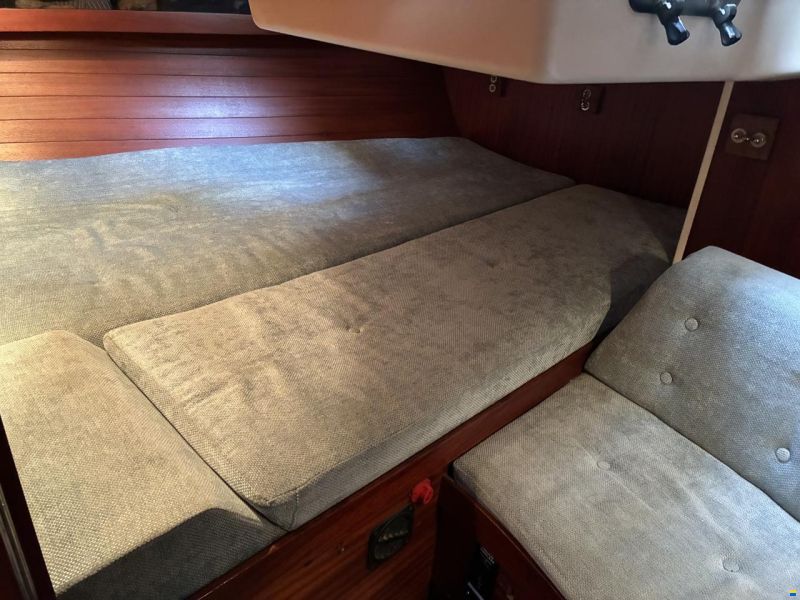 Sweden Yachts 340