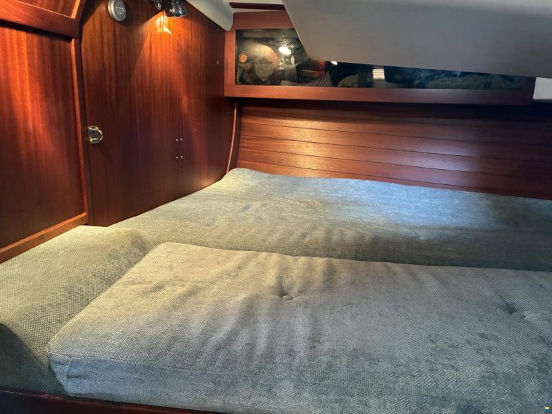 Sweden Yachts 340