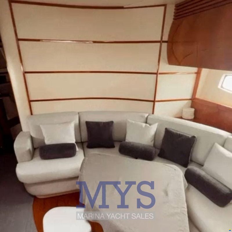Pershing 50'