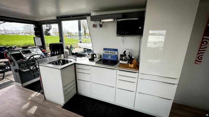 Hausboot Concorde II