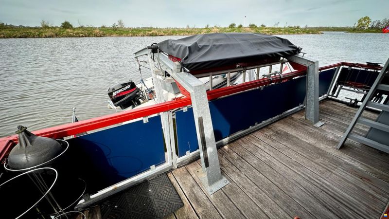 Hausboot Concorde II