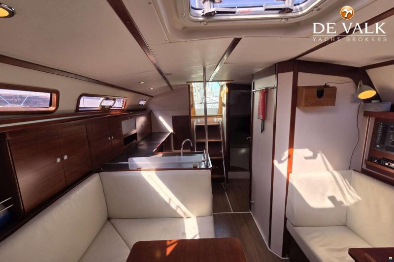 Hanse 370