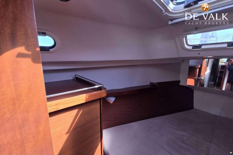Hanse 370