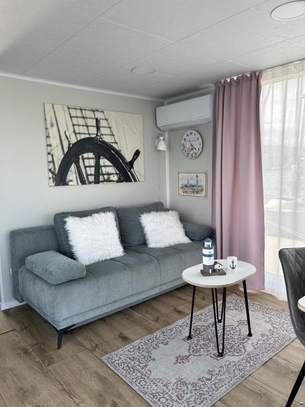 Hausboot mit Sauna