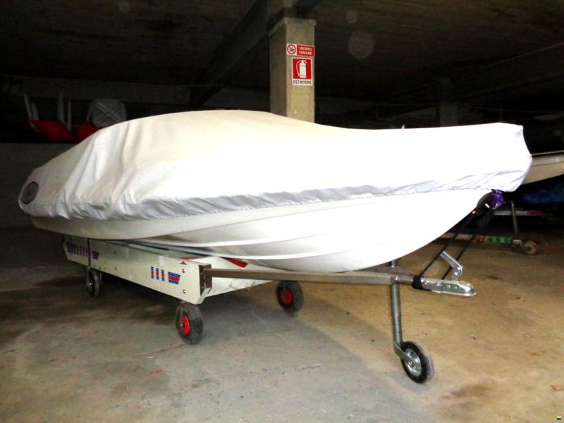 Albatros Vega Pioneer