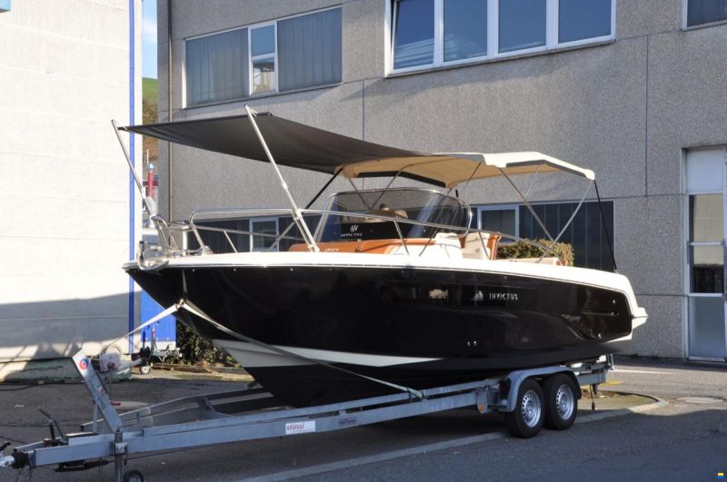 Invictus 250 CX