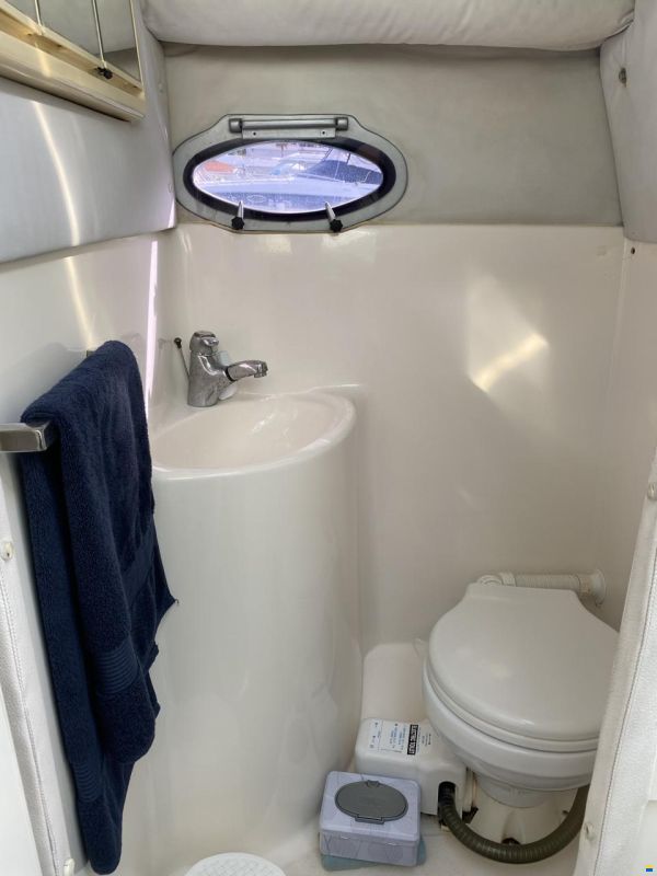 Custom 8.8 m Liveaboard Cruiser