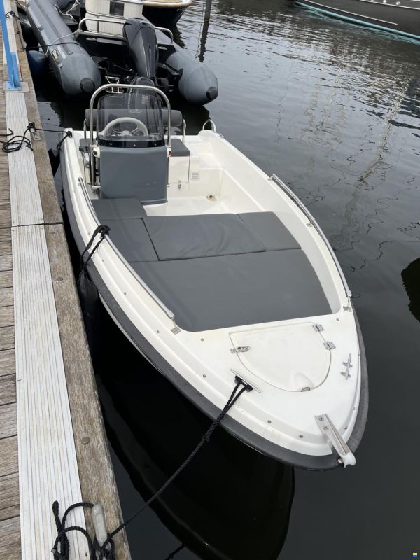 Karel 400 open