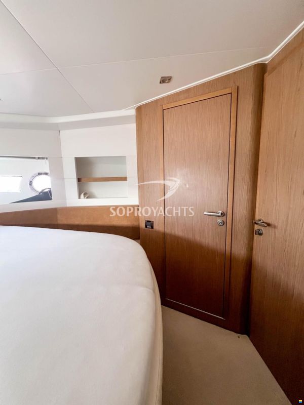 Beneteau Flyer Gran Turismo 49