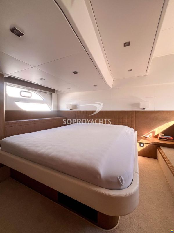 Beneteau Flyer Gran Turismo 49