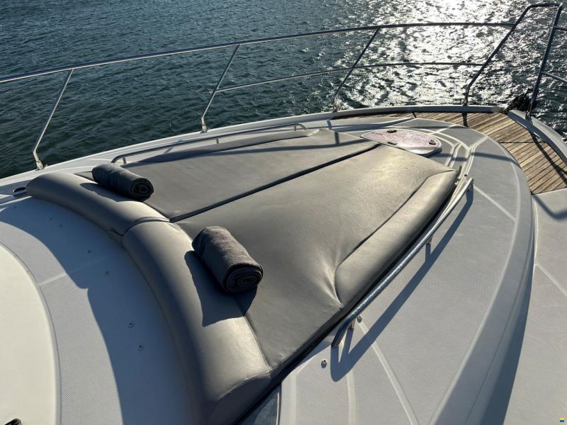 Beneteau Flyer Gran Turismo 49