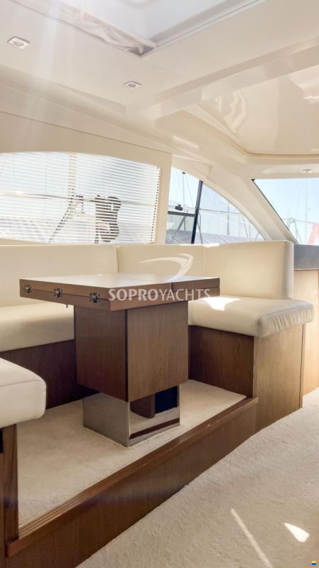 Beneteau Flyer Gran Turismo 49