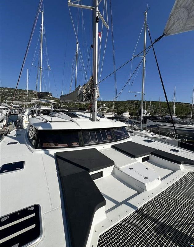 Fountaine Pajot SABA 50