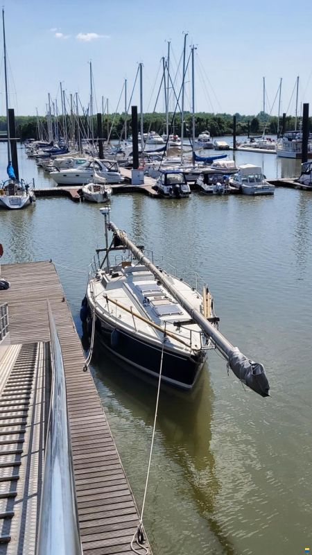 Dufour 35