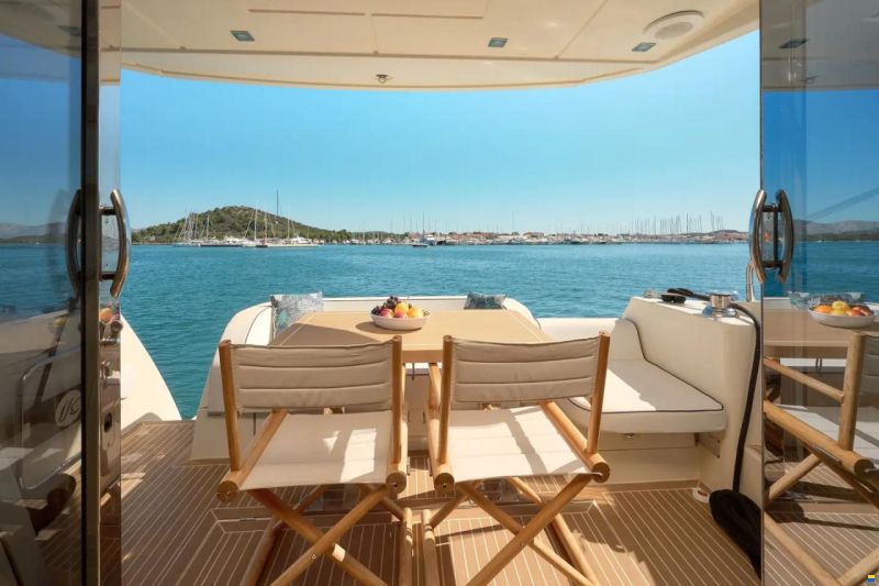 Beneteau Monte Carlo 5