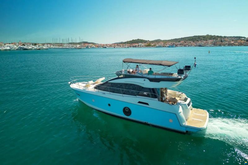 Beneteau Monte Carlo 5