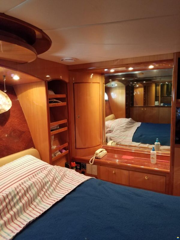 Hampton Yachts 490
