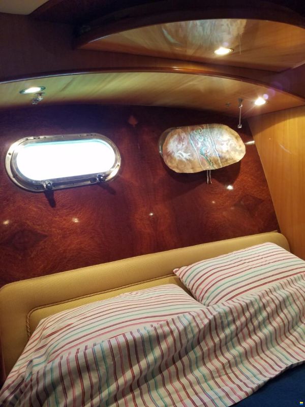 Hampton Yachts 490