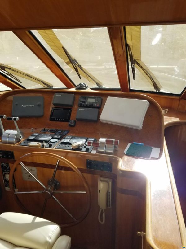 Hampton Yachts 490