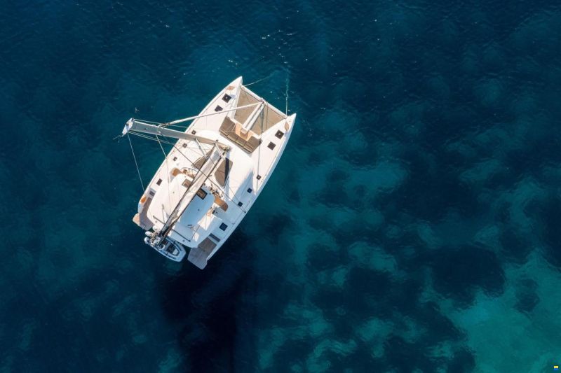 Lagoon 51