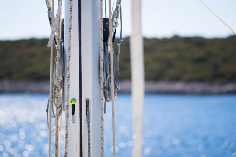 Lagoon 51