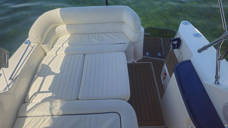 Sealine S23