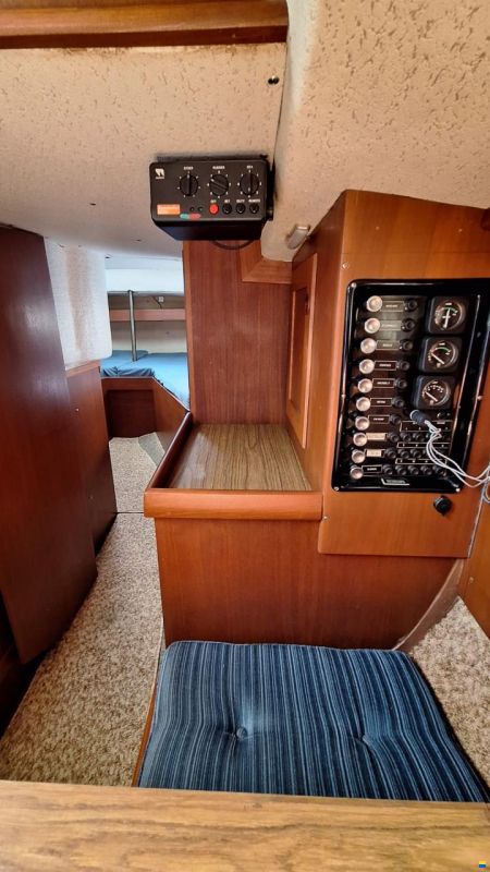 Hallberg-Rassy 352