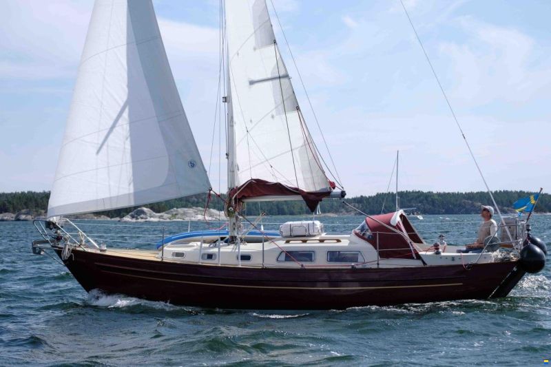 Amigo 33