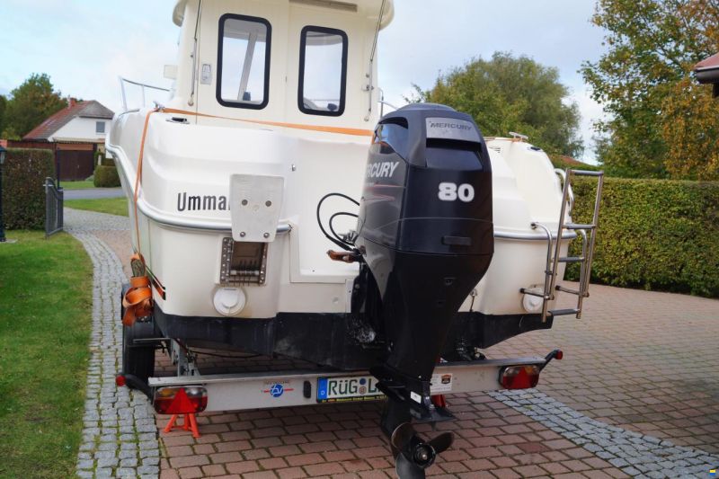 Quicksilver 580 Pilothouse