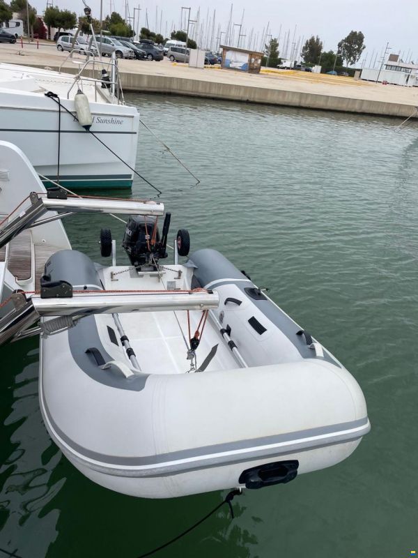 Lagoon 40