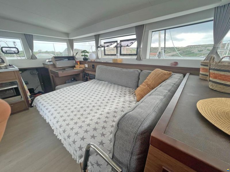 Lagoon 40