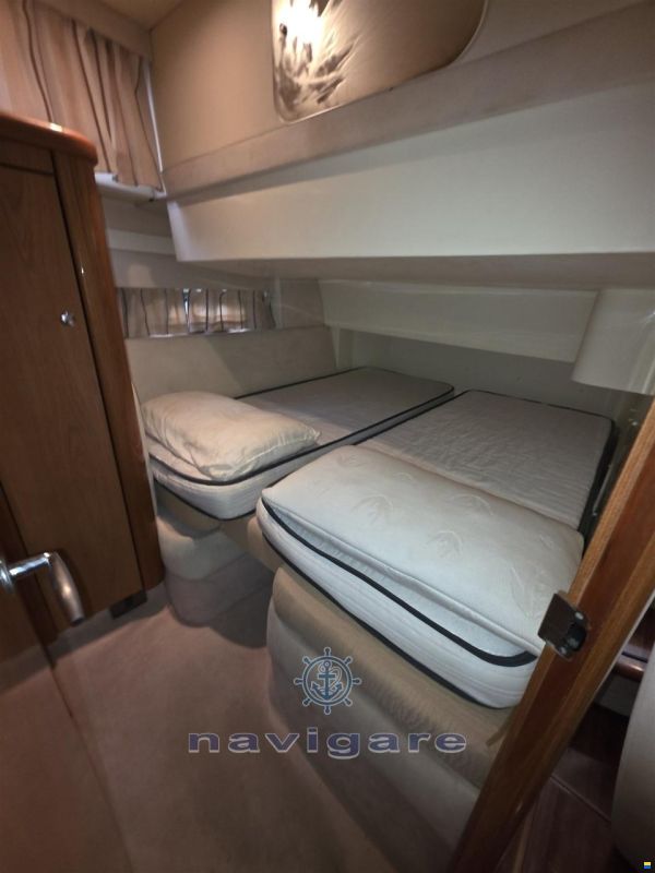 Sealine F 37