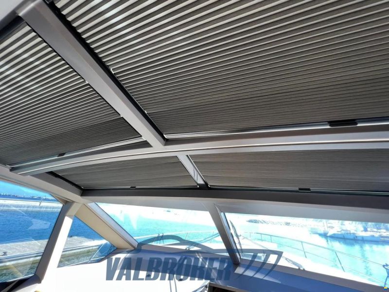 Galeon 680 FLY