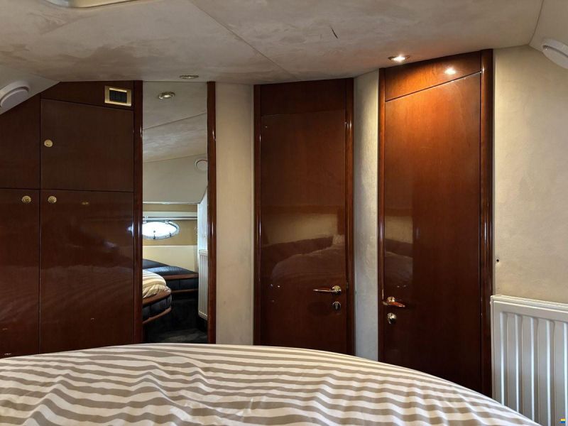 Fairline Squadron 52