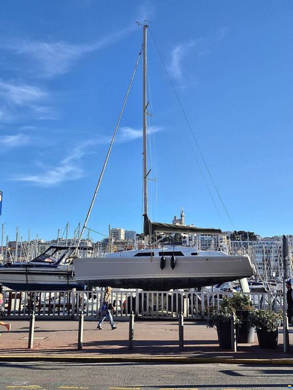Hanse 325