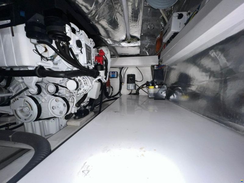 FOCUS POWER 36 HT - DIESEL - 2022
