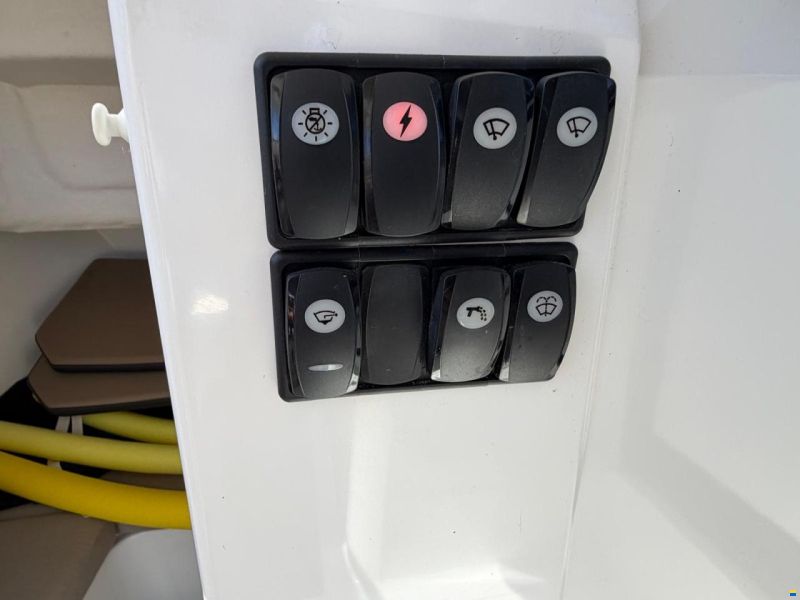 Jeanneau Merry Fisher