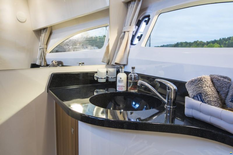 Marex 310 Sun Cruiser