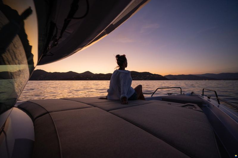 Axopar 45 Cross Cabin