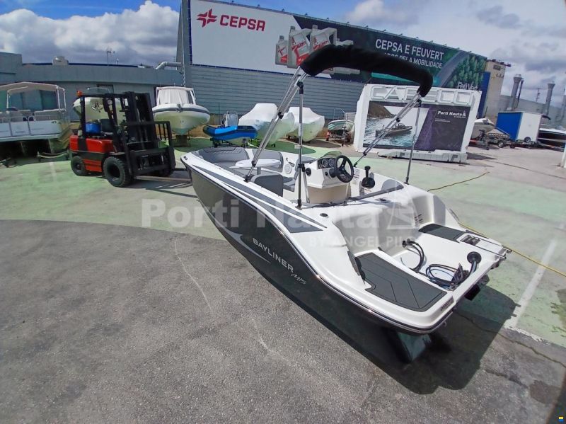 Bayliner M15