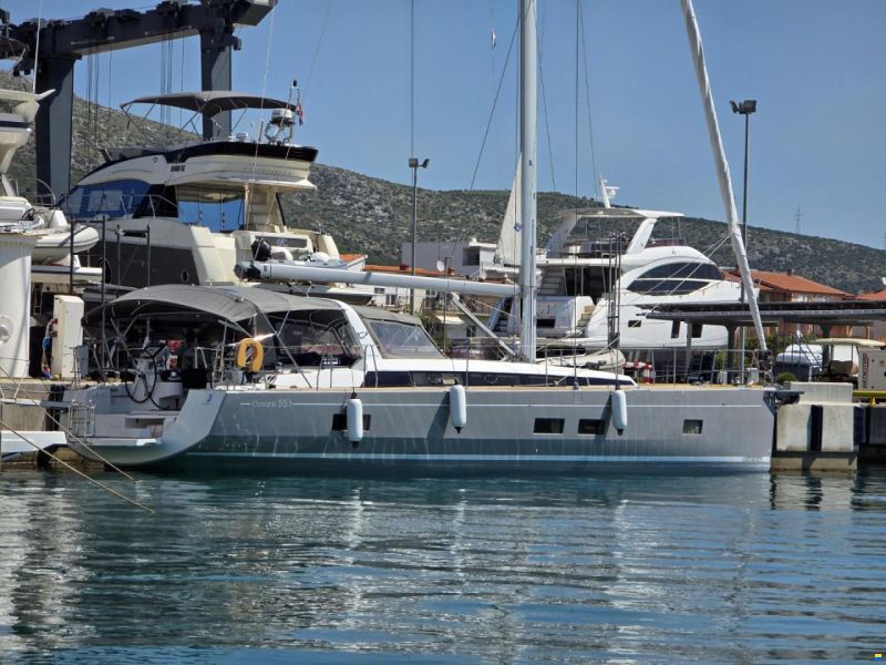 Beneteau Oceanis 55.1