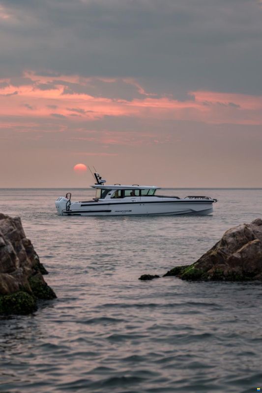 Axopar 38 Cross Cabin