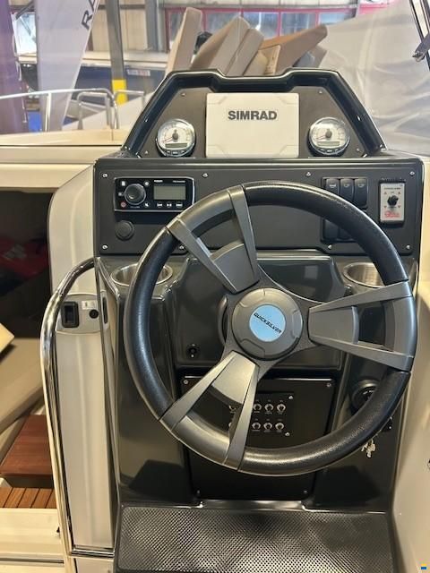 Quicksilver Activ 755 SD